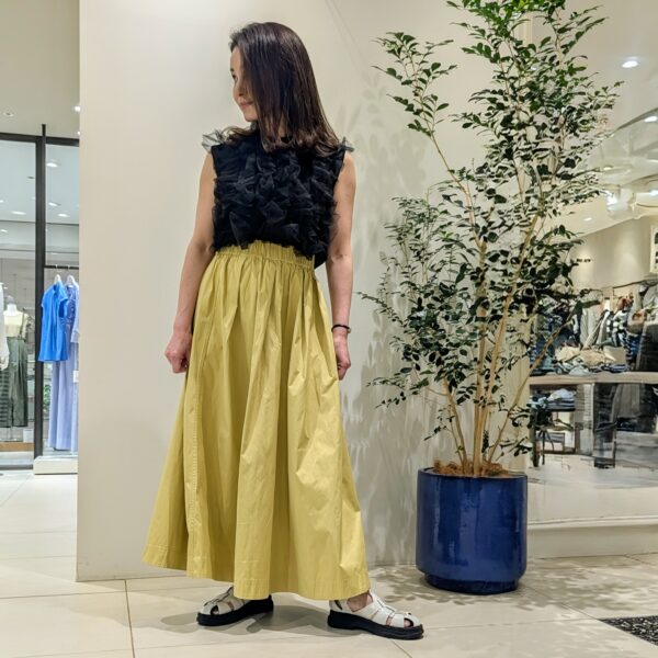ananaで大人可愛く💕